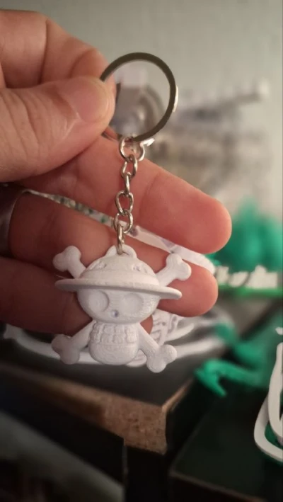 Chaveiro Símbolo One Piece Branco Liso