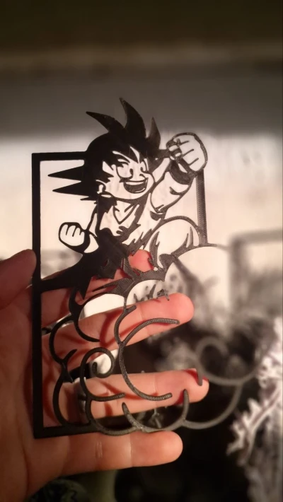 Quadro preto Goku Nuvem
